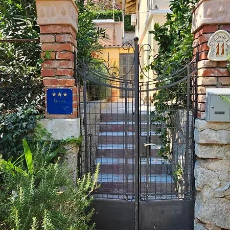 Petite Provence Aux Mandarines Opatija